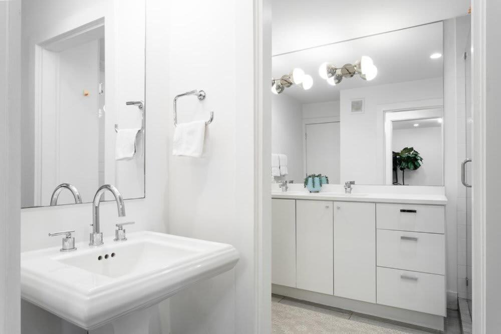 Chic Clarksville 2Br Condo Near Downtown Остін Екстер'єр фото